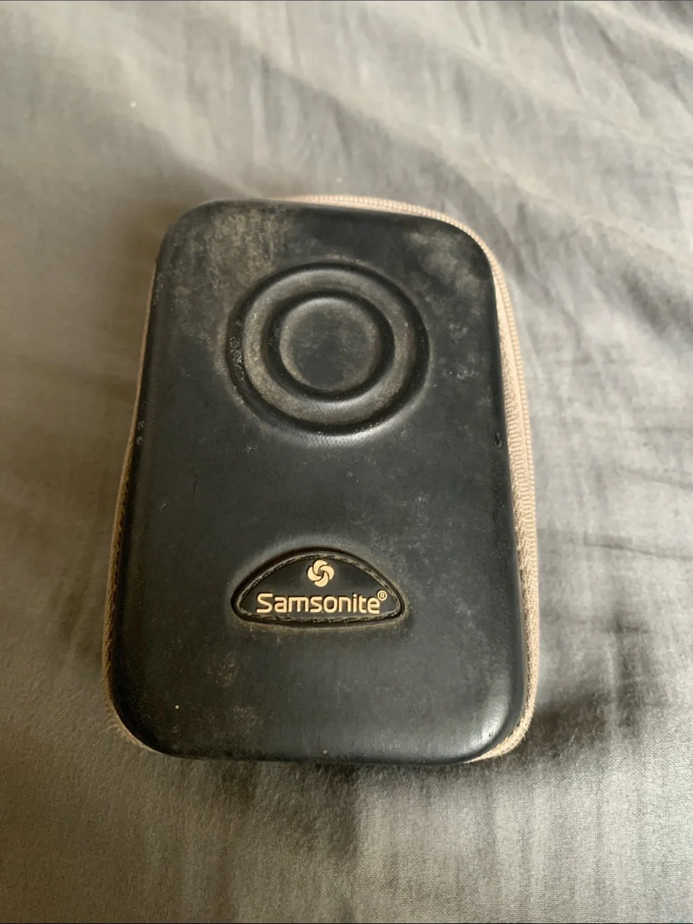 Samsonite Black Compact Hard Shell Camera Case with Tan Trim